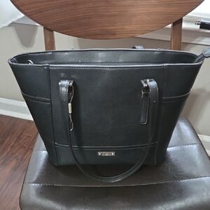 Chic Black Leather Tote Bag